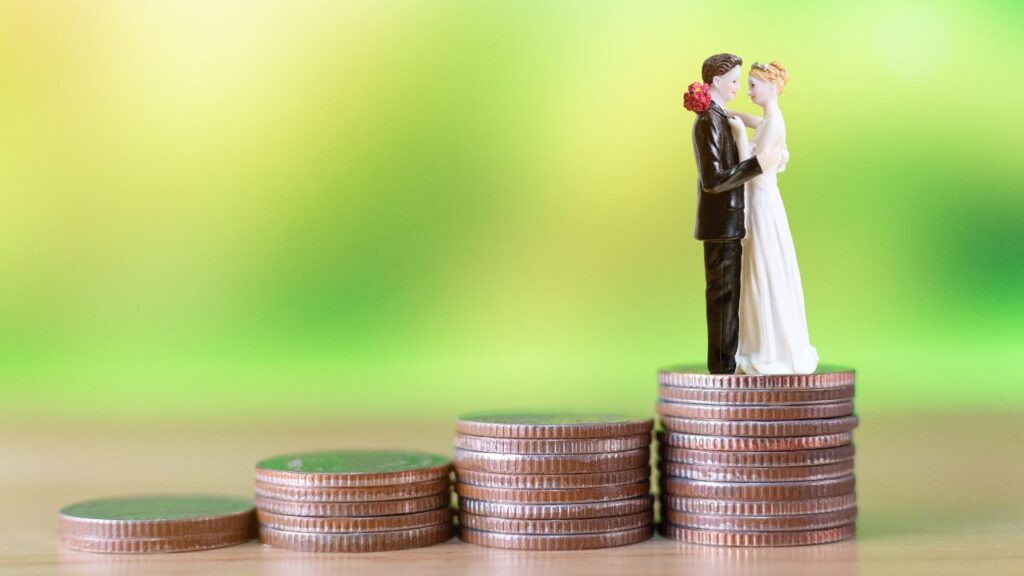 結婚式費用のコスト削減！【節約術10選】